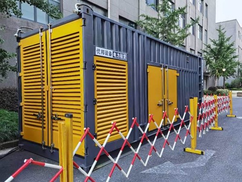 九台如何使用转速表检查发动机的转速？