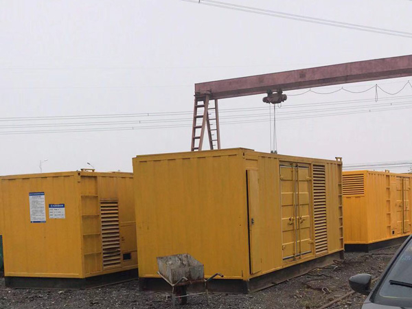 九台100kw柴油发电机组每小时油耗？