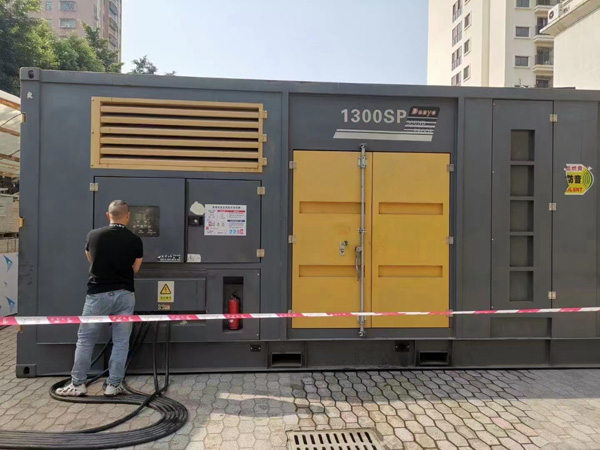 九台500KW发电机组冬季应该配多大的启动电瓶？